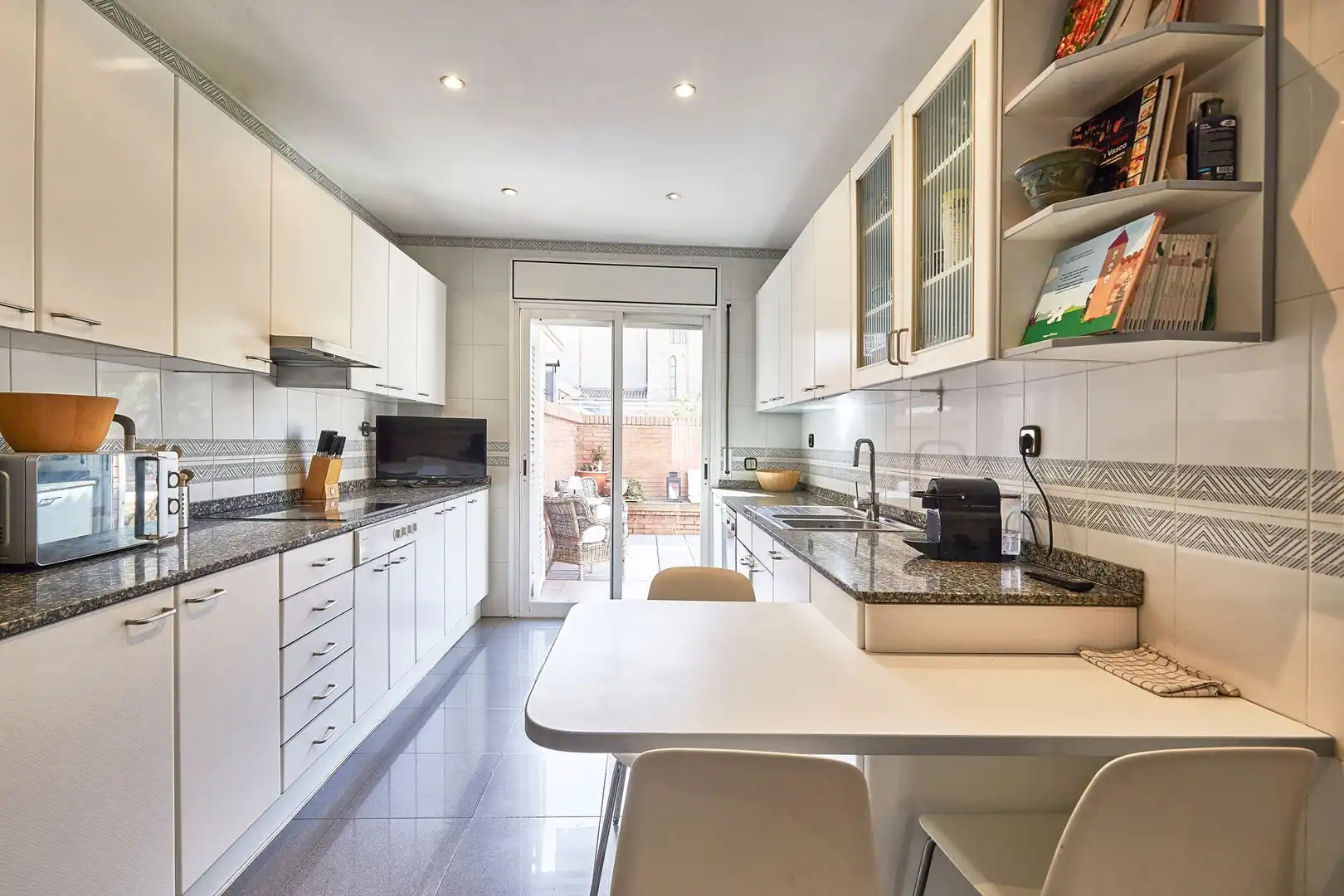 Kitchen of Detached homes for sale in Badalona  with Air Conditioner, Heating and Terrace