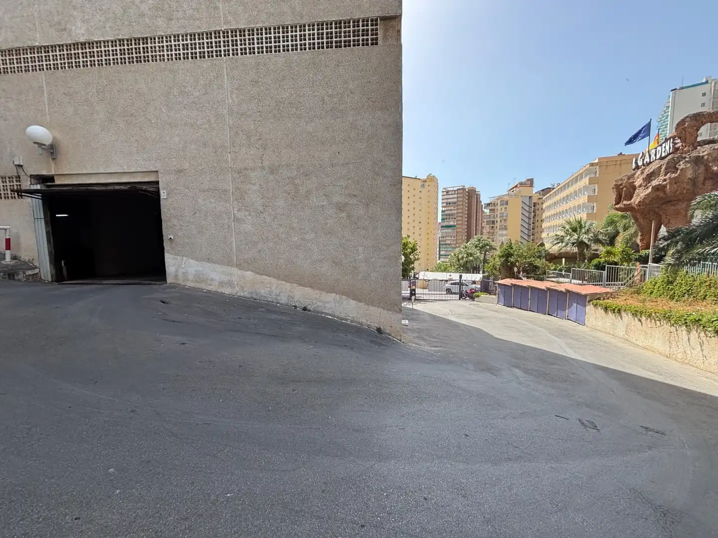 Parkplatz von Garage zur Miete in Benidorm