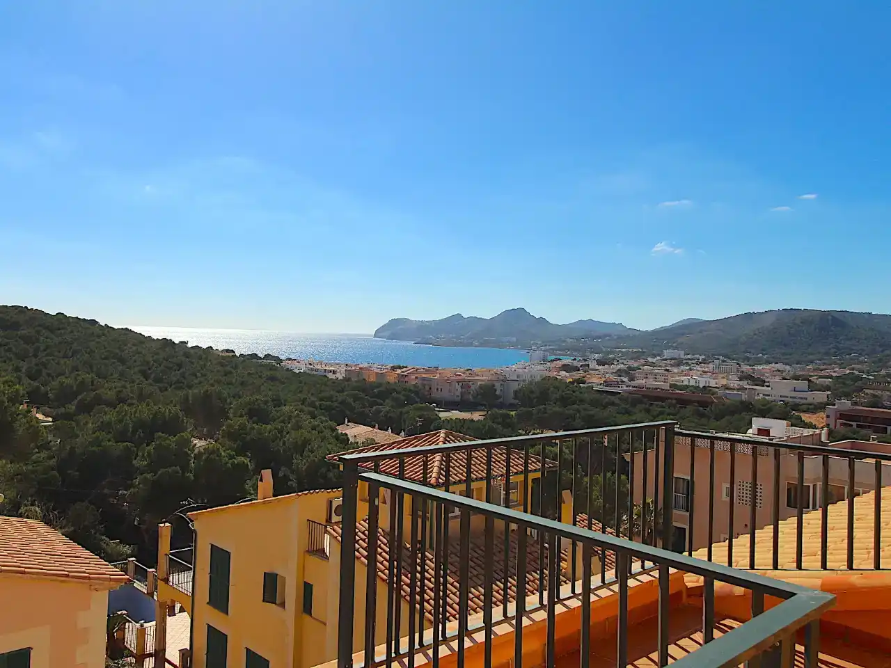 Exterior view of Houses for sale in Capdepera  with Air Conditioner, Swimming Pool and Balcony
