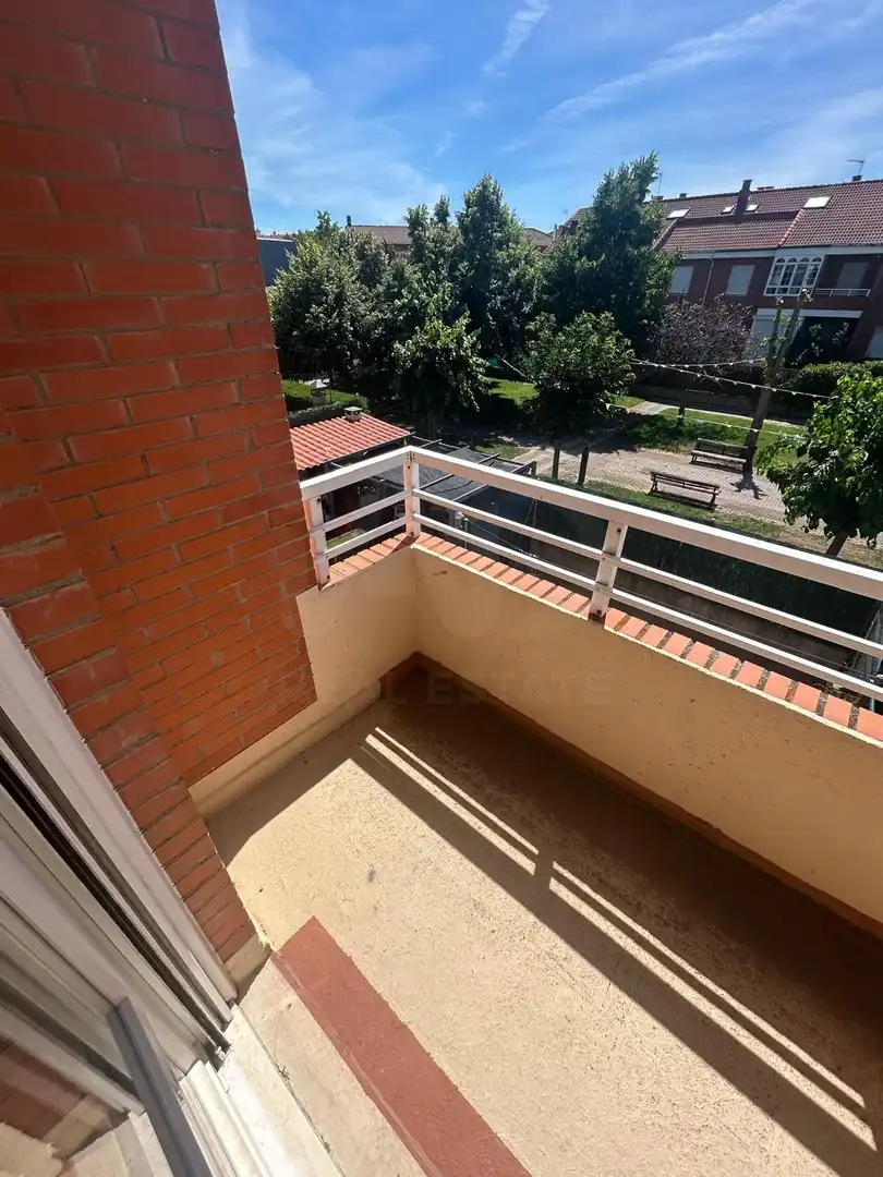 Terrassa de Casa adosada en venda en San Andrés del Rabanedo amb Calefacció i Terrassa