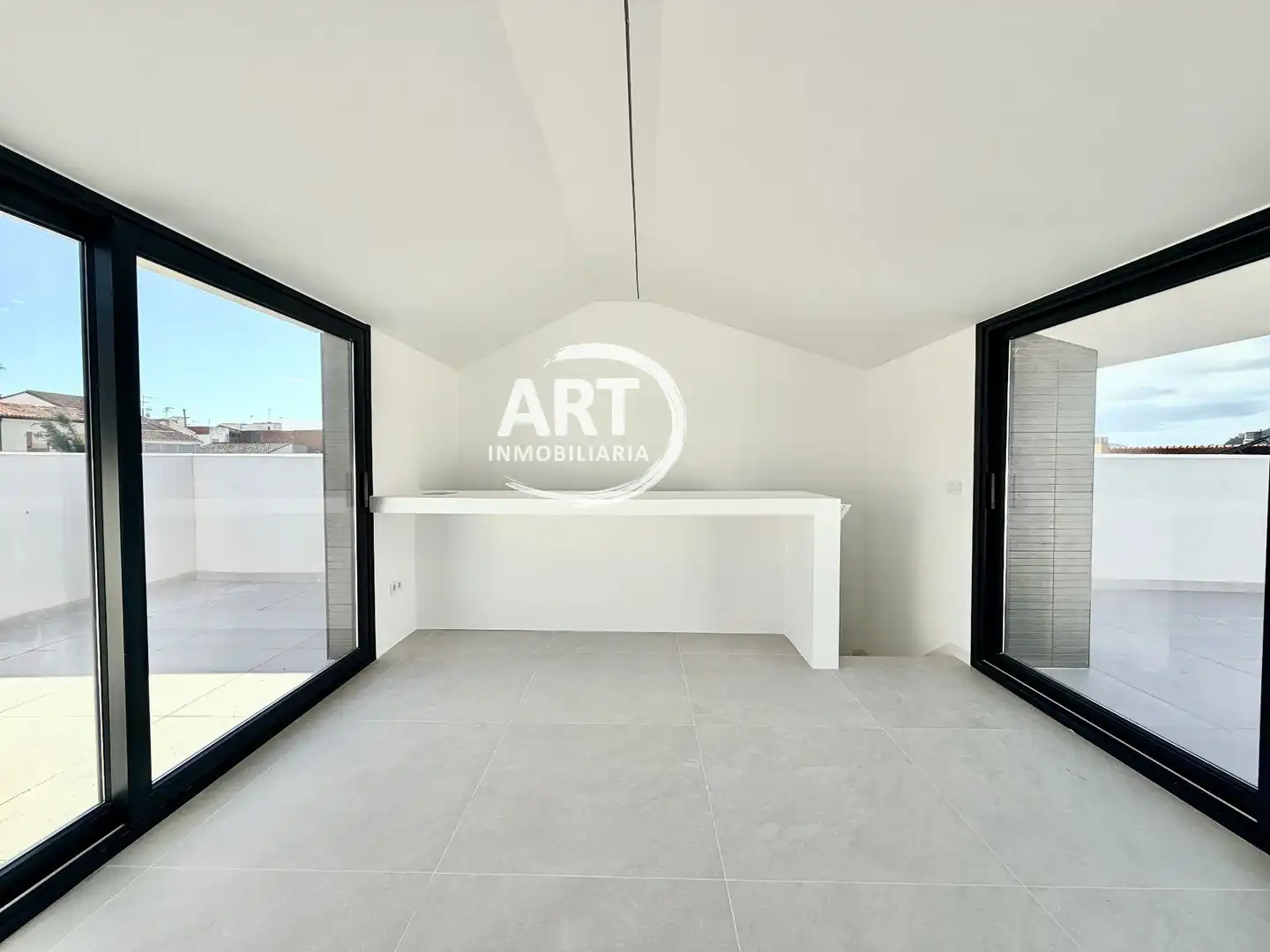 Detached homes for sale in Benissanó  with Air Conditioner, Heating and Private garden