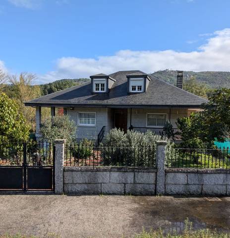 Casa-chalet en Venta en OU-209, 5 en Leiro