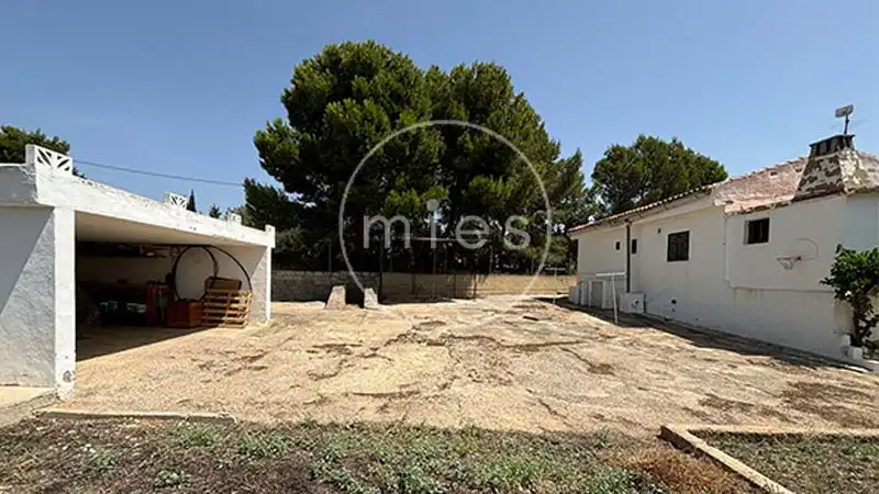 Jardí de Casa o xalet en venda en Turís amb Aire condicionat, Jardí privat i Terrassa