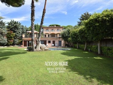 Villa con piscina in vendita a Caldes d'Estrac