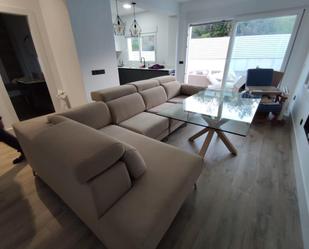 Sala d'estar de Casa o xalet de lloguer en  Huelva Capital amb Aire condicionat, Calefacció i Moblat