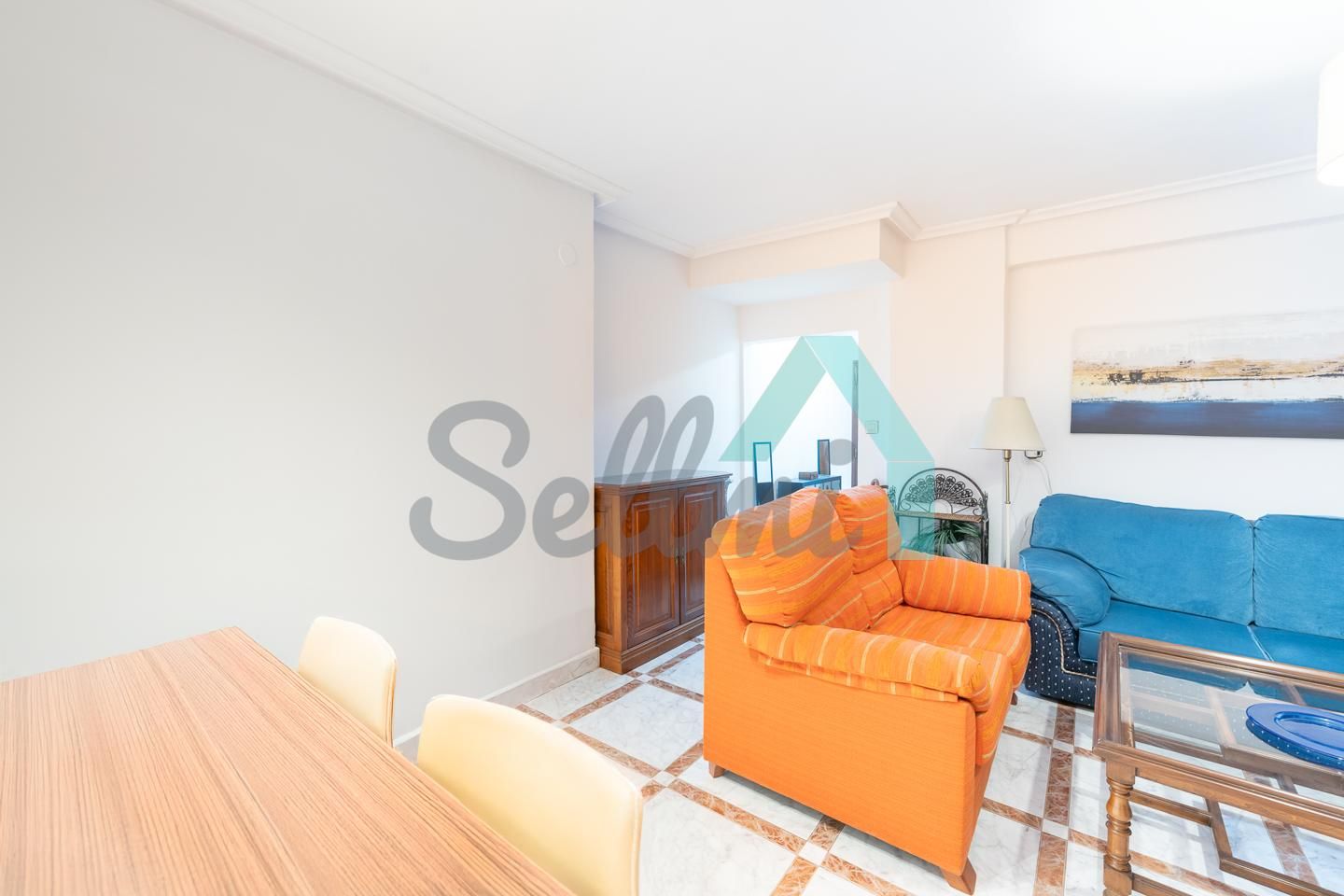 Bedroom of Flat to share in Oviedo   with Heating, Furnished and Internet