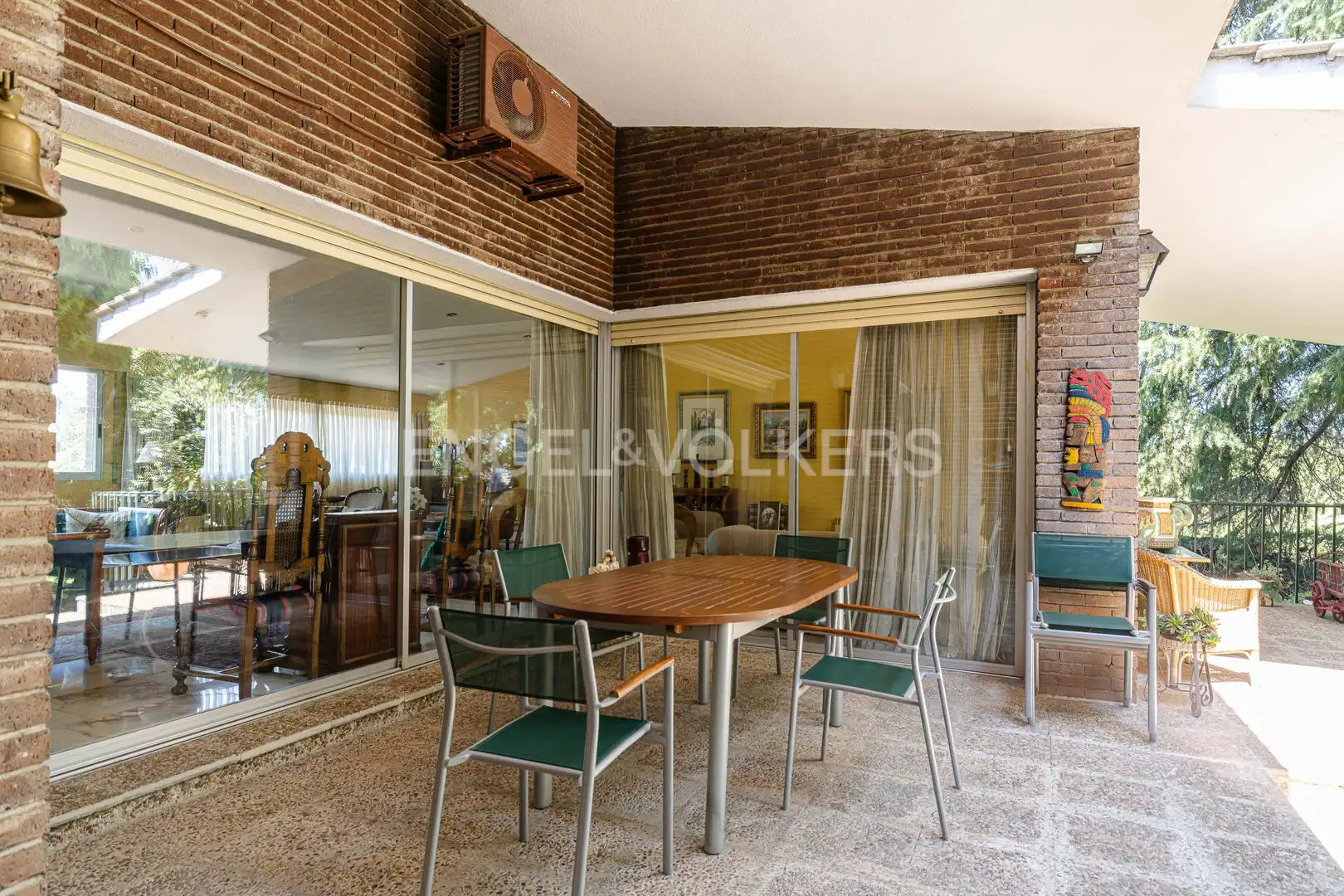 Terrassa de Casa o xalet en venda en Majadahonda amb Aire condicionat, Calefacció i Jardí privat