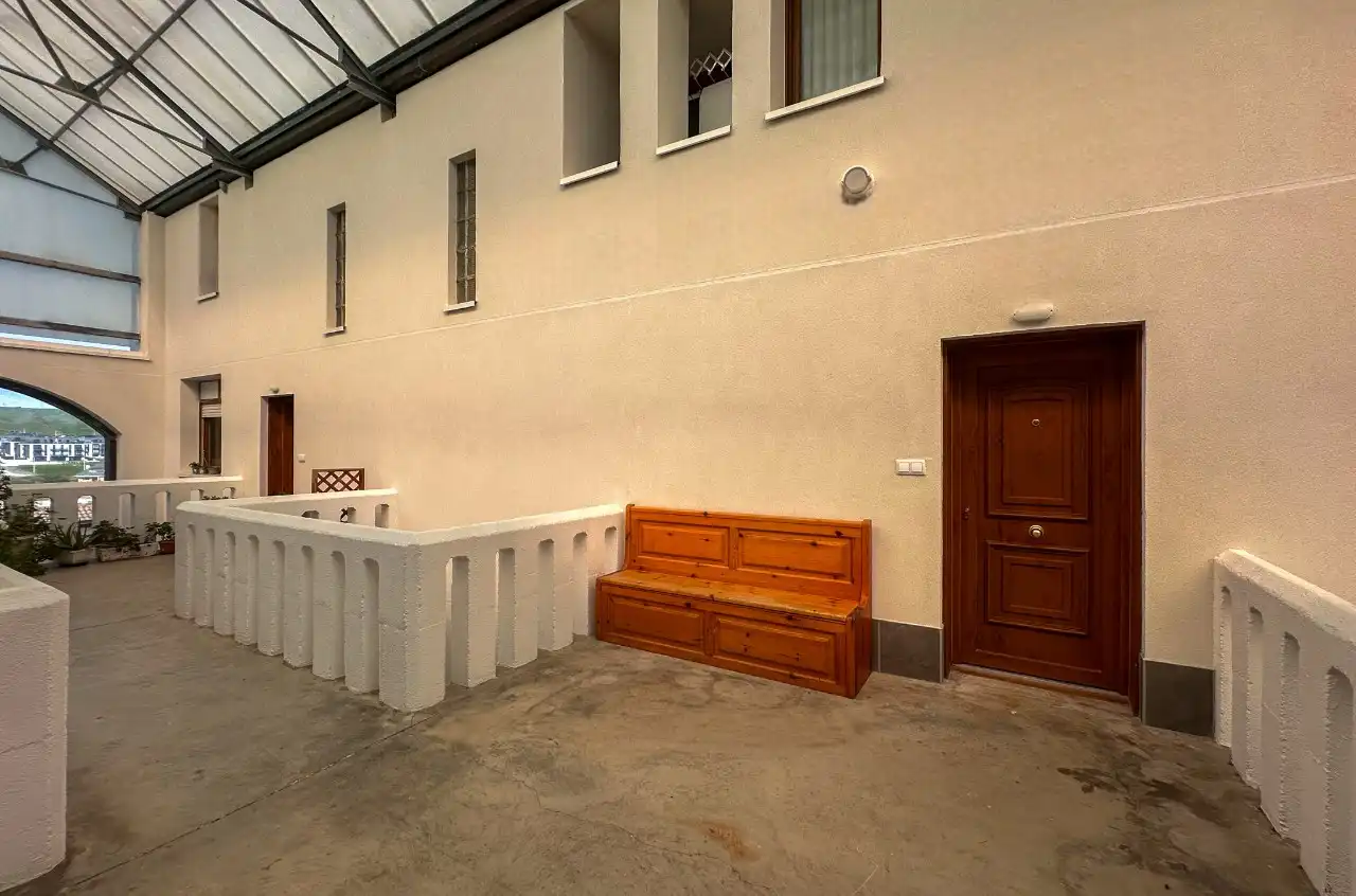 Dúplex en venta en Santa Cruz de Bezana con Calefacción y Amueblado