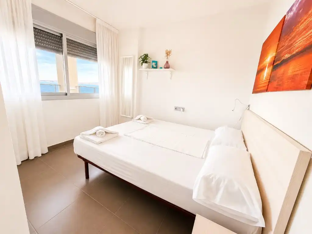 Dormitori de Apartament en venda en La Manga del Mar Menor amb Aire condicionat, Calefacció i Terrassa