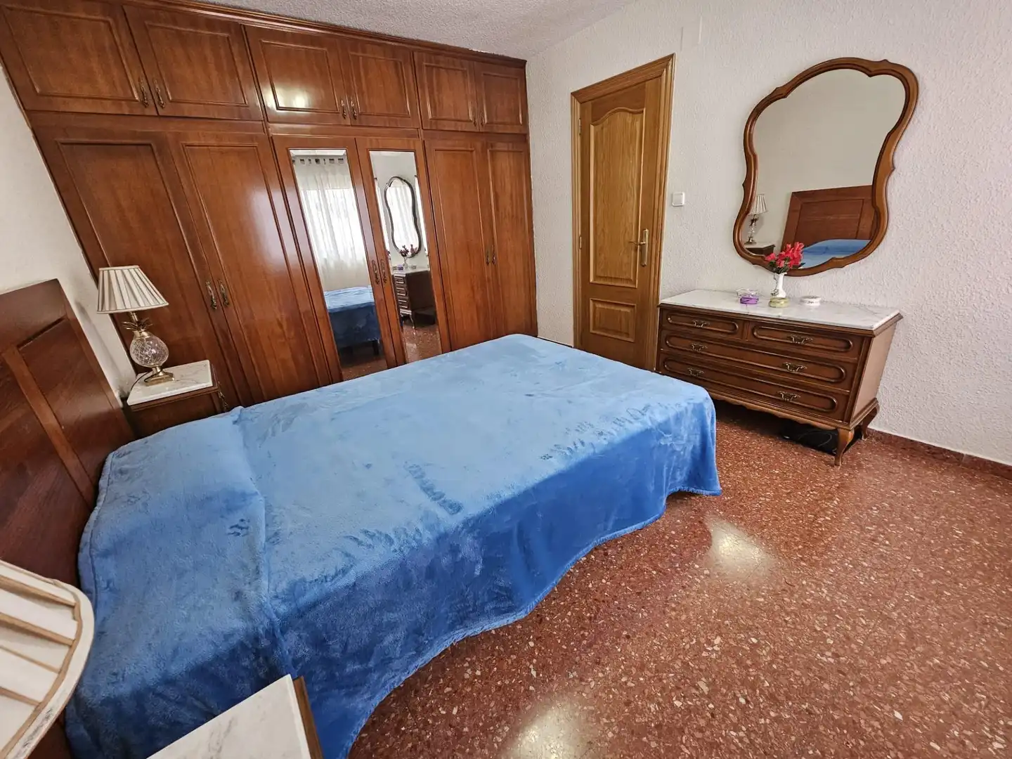 Bedroom of Flat for sale in Valencia  with Air Conditioner, Furnished and Balcony