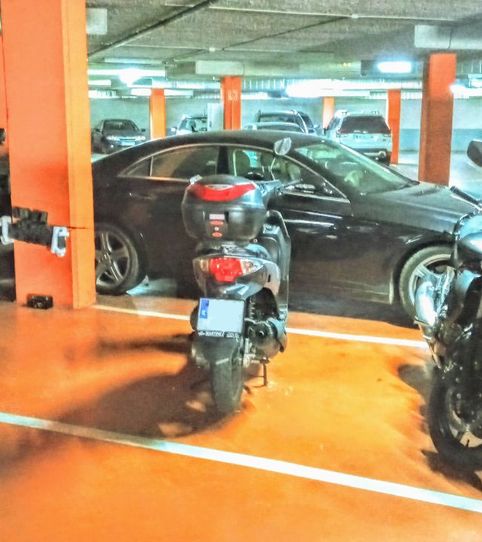 Foto 2 de Garaje de alquiler en Calle la Manzanera, 1, San Millán - Ayuntamiento, Logroño