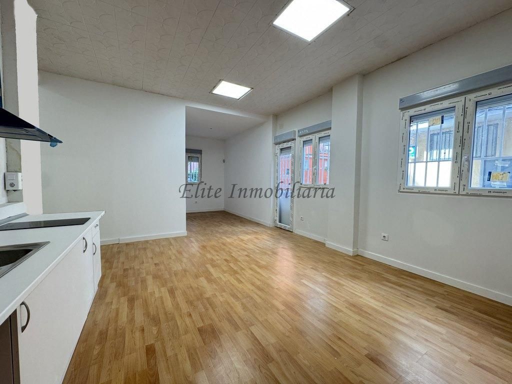 Flat for sale in Alcorcón  with Alarm