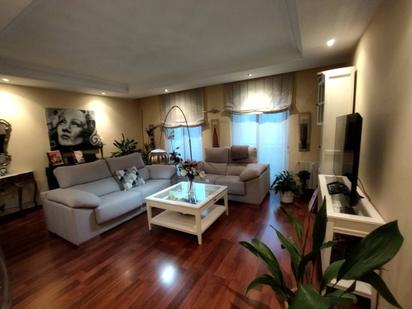 Living room of Flat for sale in  Logroño  with Terrace