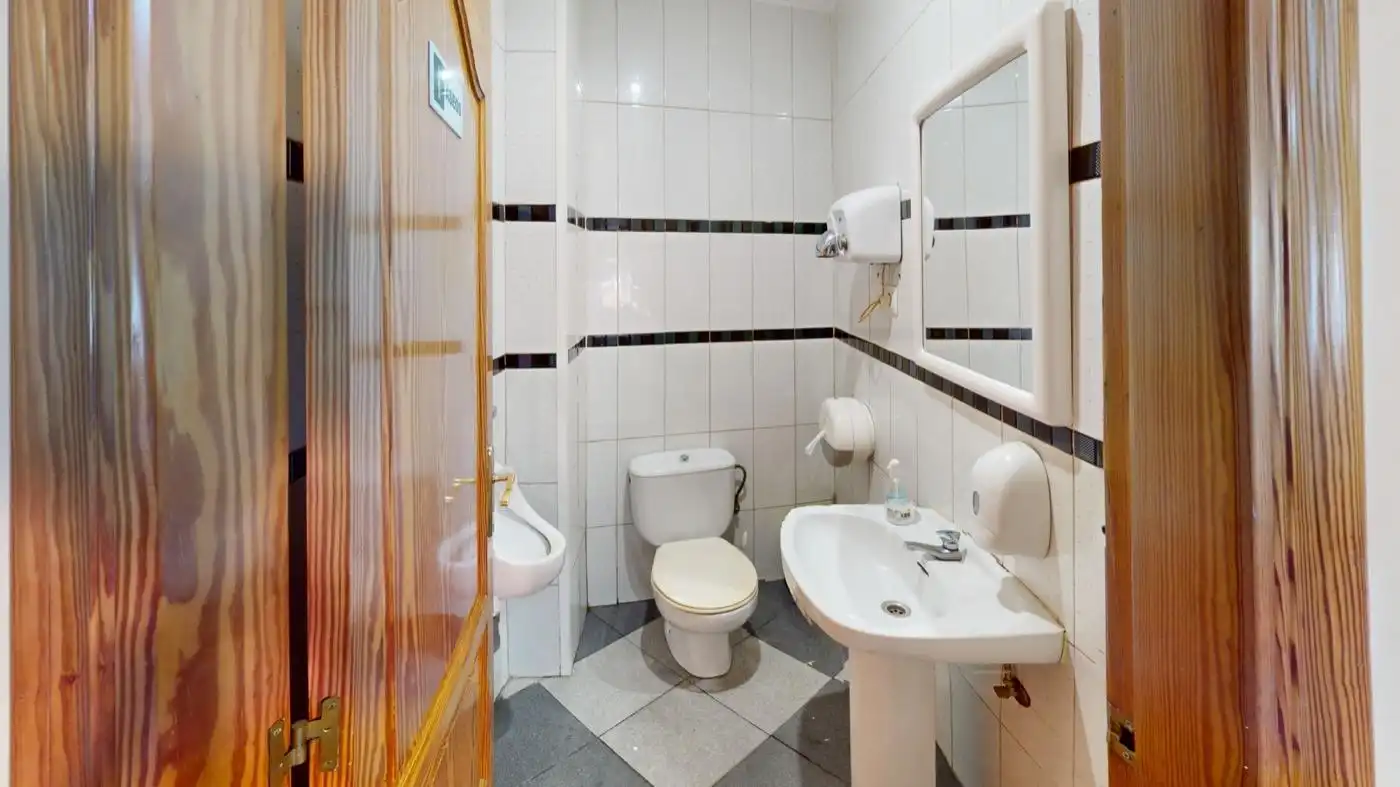 Geschaftsraum zum Verkauf in Calle CONDE DE OLIVA, 1, Oliva pueblo