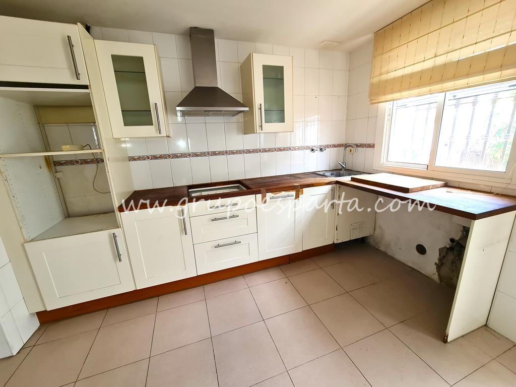 Single-family semi-detached for sale in Calle Jardines de San Telmo, 14, Espartinas Pueblo
