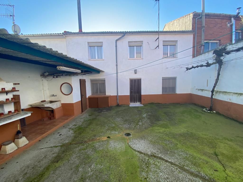 Exterior view of House or chalet for sale in Algadefe  with Heating, Storage room and Furnished