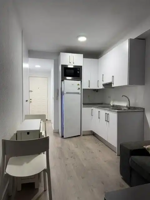 Studio with lift to rent in Norte, imagen 4