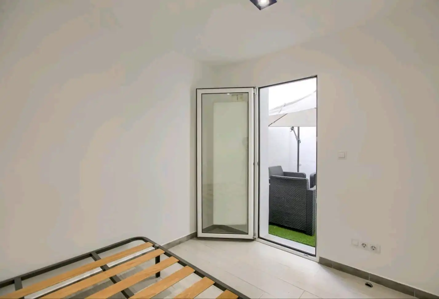 Balcony of Flat for sale in Madrid  with Terrace, Oven and Washing machine