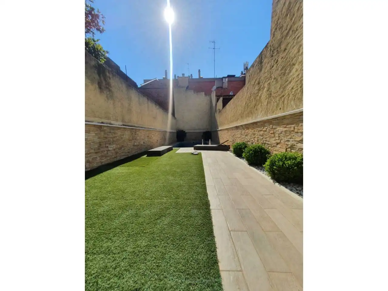 Vista exterior de Casa o xalet en venda en Sabadell amb Aire condicionat, Calefacció i Parquet