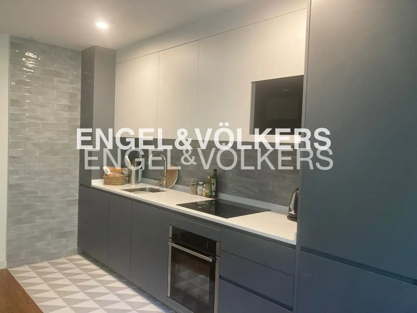 Cocina de Piso de alquiler en Madrid con Aire acondicionado, Calefacción y Trastero