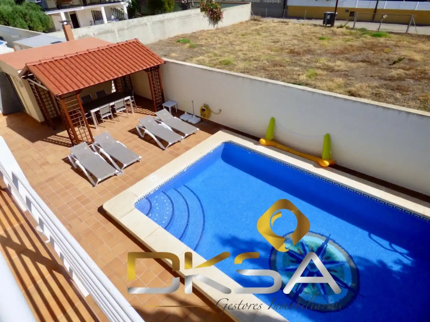 Piscina de Casa o chalet de alquiler en Benicasim / Benicàssim con Aire acondicionado, Calefacción y Jardín privado