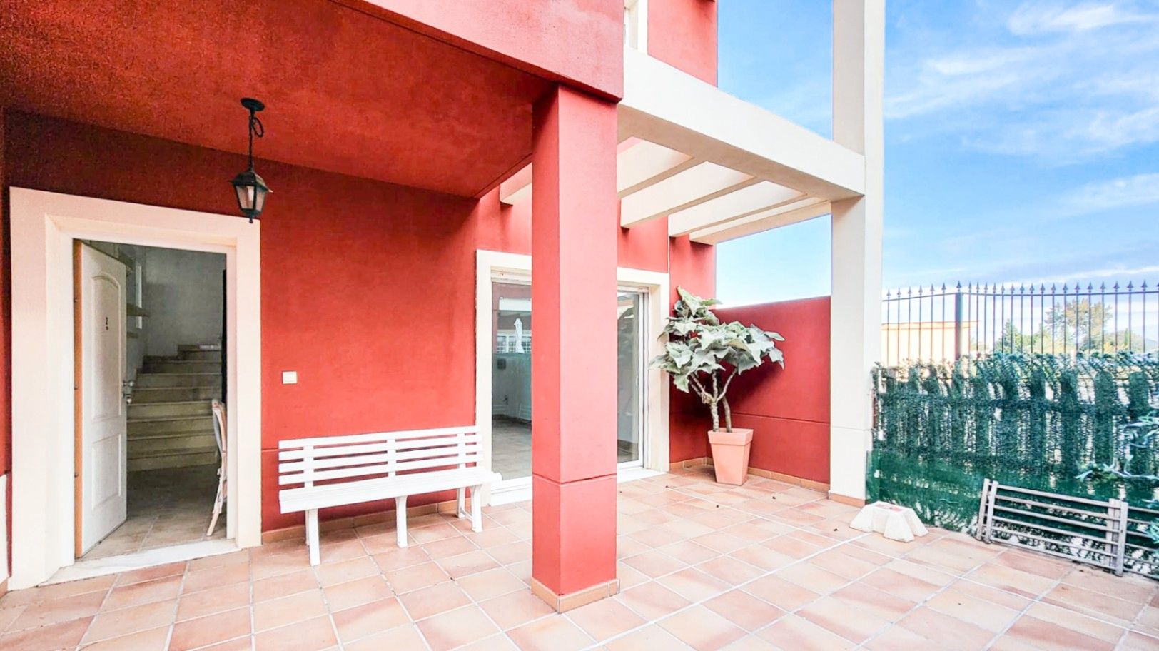 Terrace of House or chalet for sale in Palmera  with Air Conditioner, Heating and Private garden