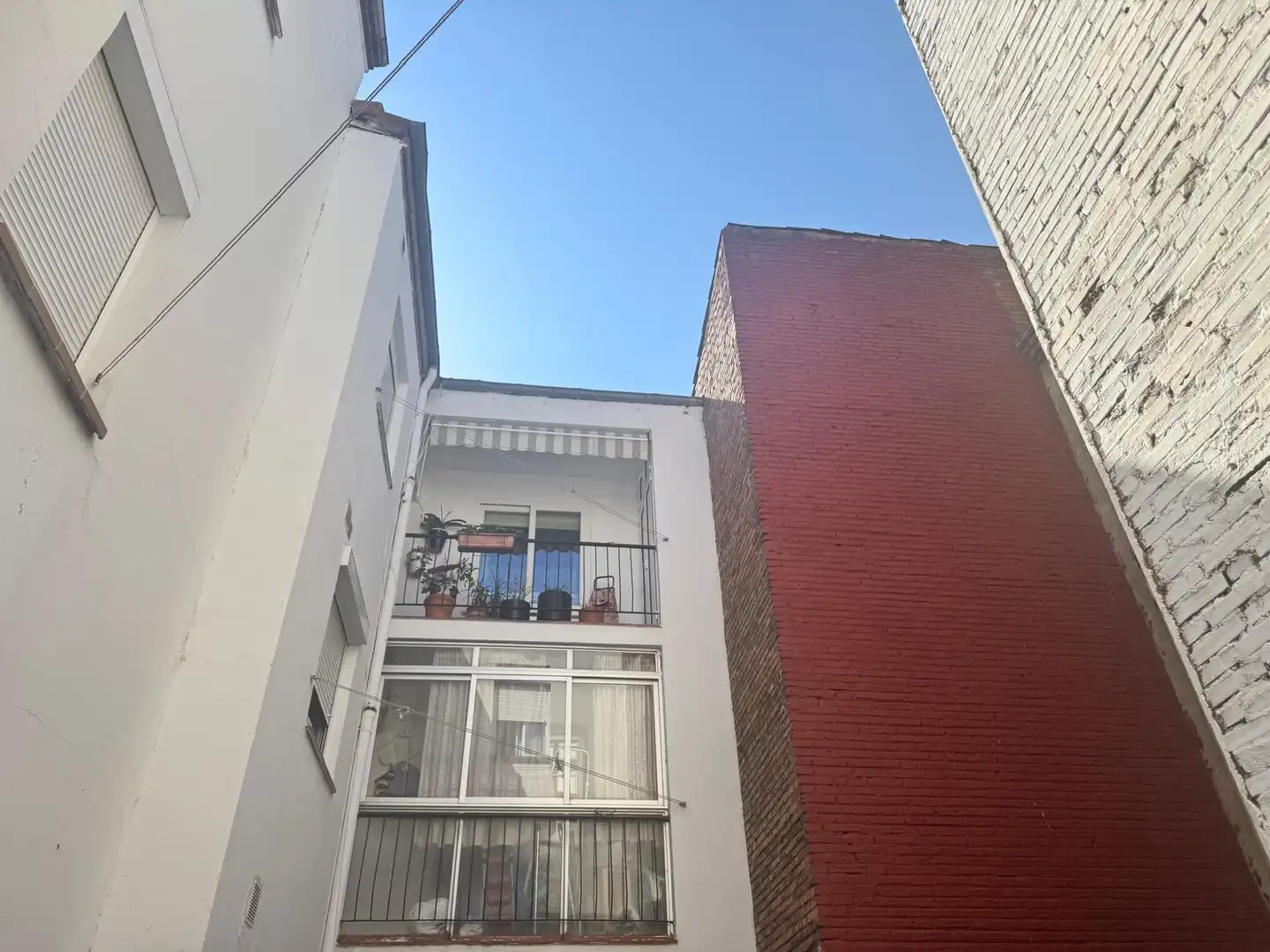 Vista exterior de Piso en venta en León Capital 