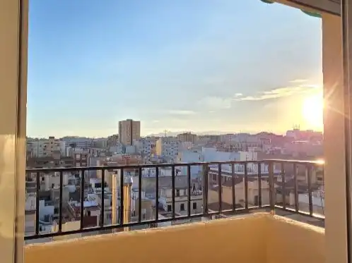 Exterior view of Flat for share in Sur