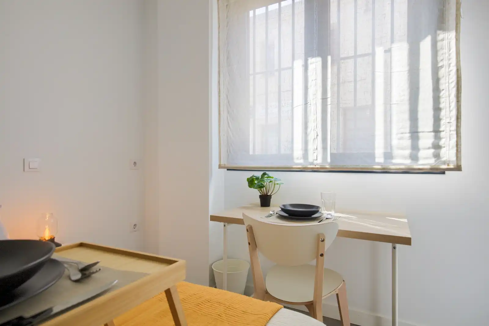 Room in Calle de las Islas Bermudas, Tres Olivos - Valverde