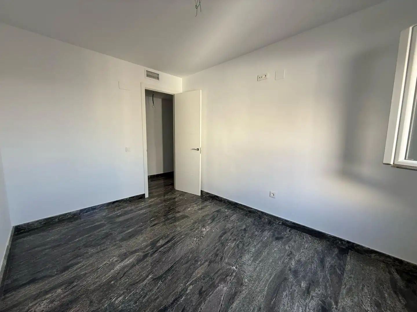 Duplexes for sale in Triana Oeste