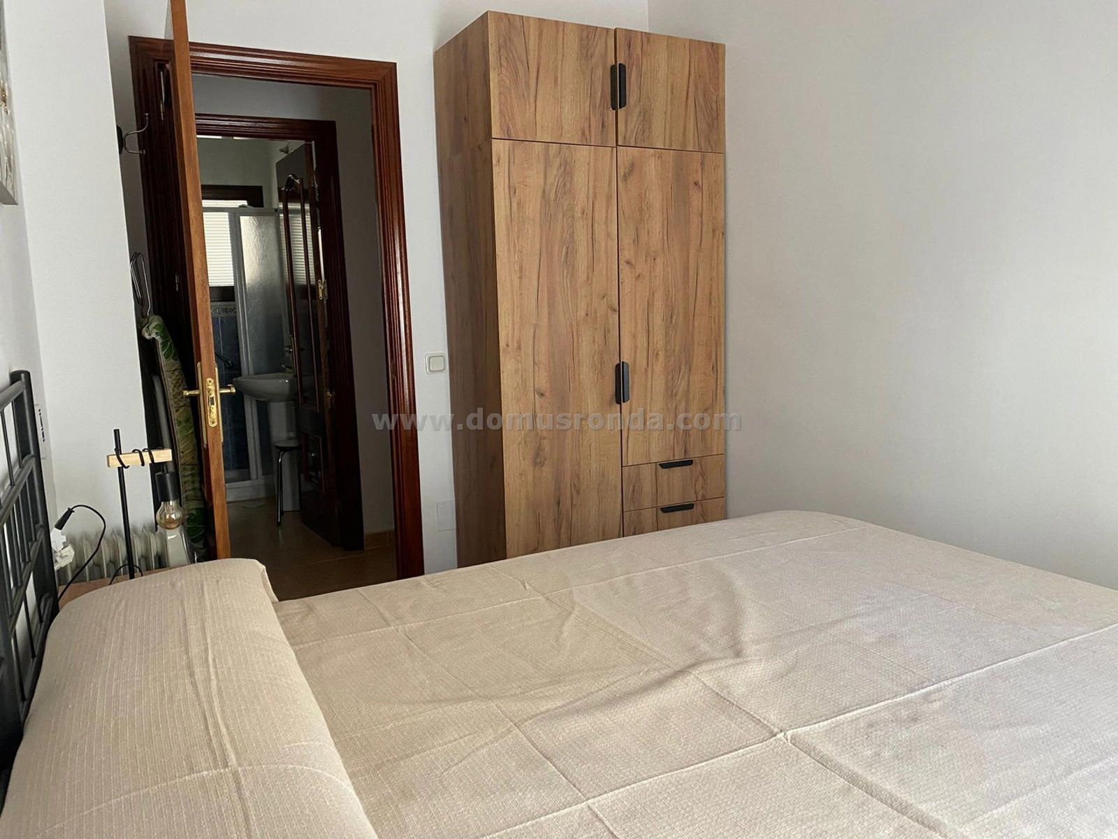 Bedroom of Flat to rent in Ronda  with Terrace and Furnished