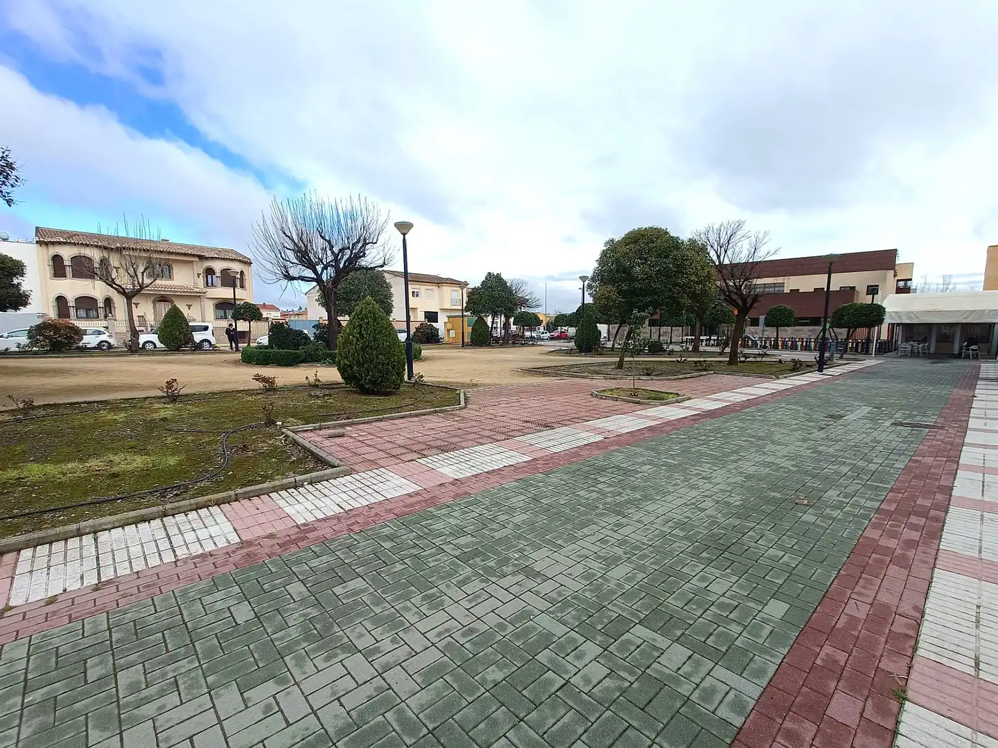 Commercial properties for rent in Chauchina