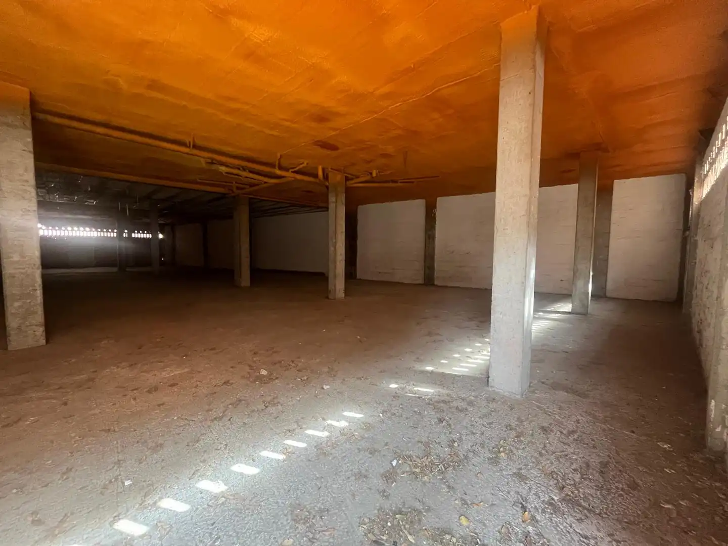 Local comercial en venta en Calle Límite 17, imagen 6