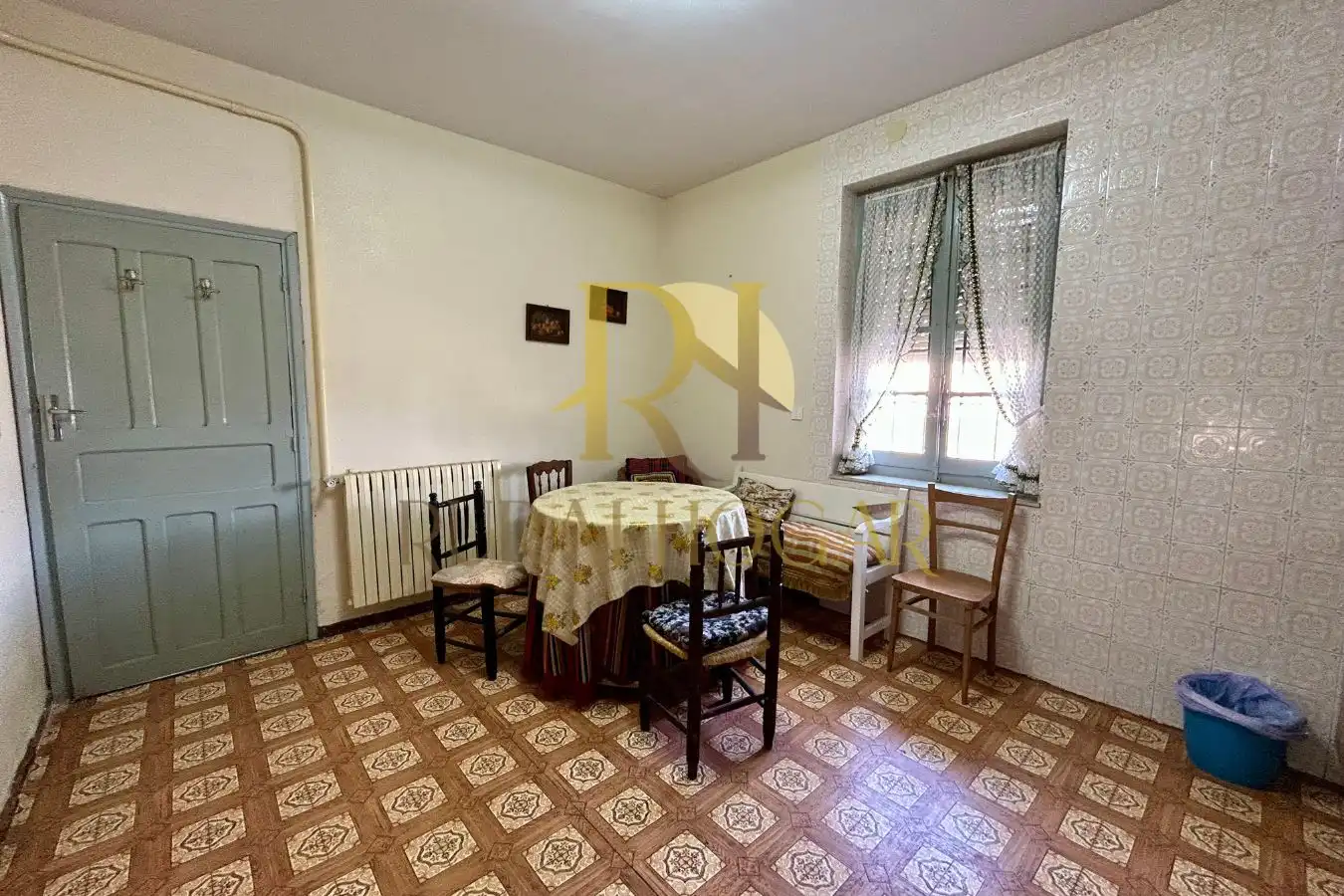 Dining room of Houses for sale in Villazala  with Storage room