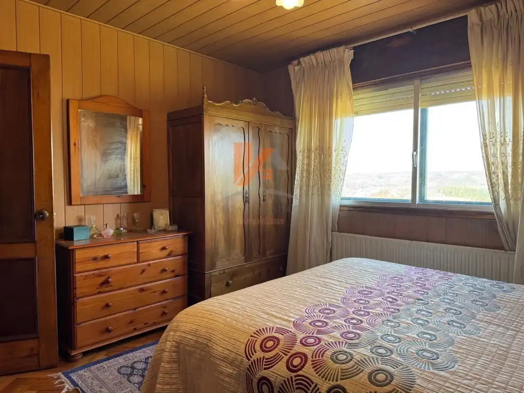 Habitación de Casa o chalet en venta en A Estrada  con Jardín privado, Horno y Balcón