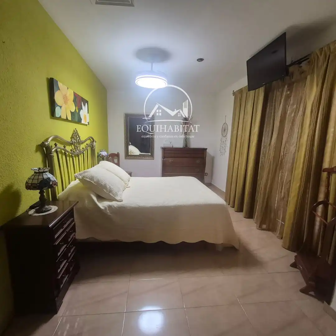 Habitación de Casa o chalet en venta en Alguaire con Aire acondicionado, Jardín privado y Trastero