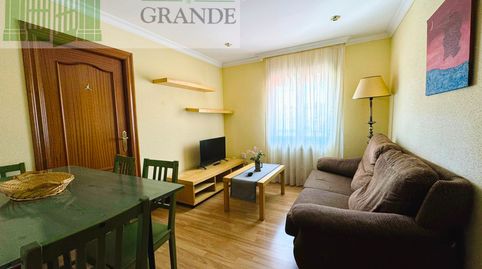 Photo 2 of Flat for rent in Calle Balmes, Campo de la Juventud, Palencia Capital