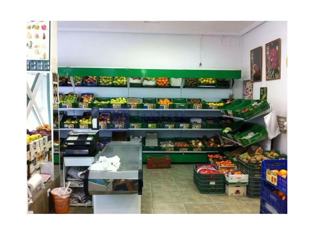 Local comercial en alquiler en Avenida España
