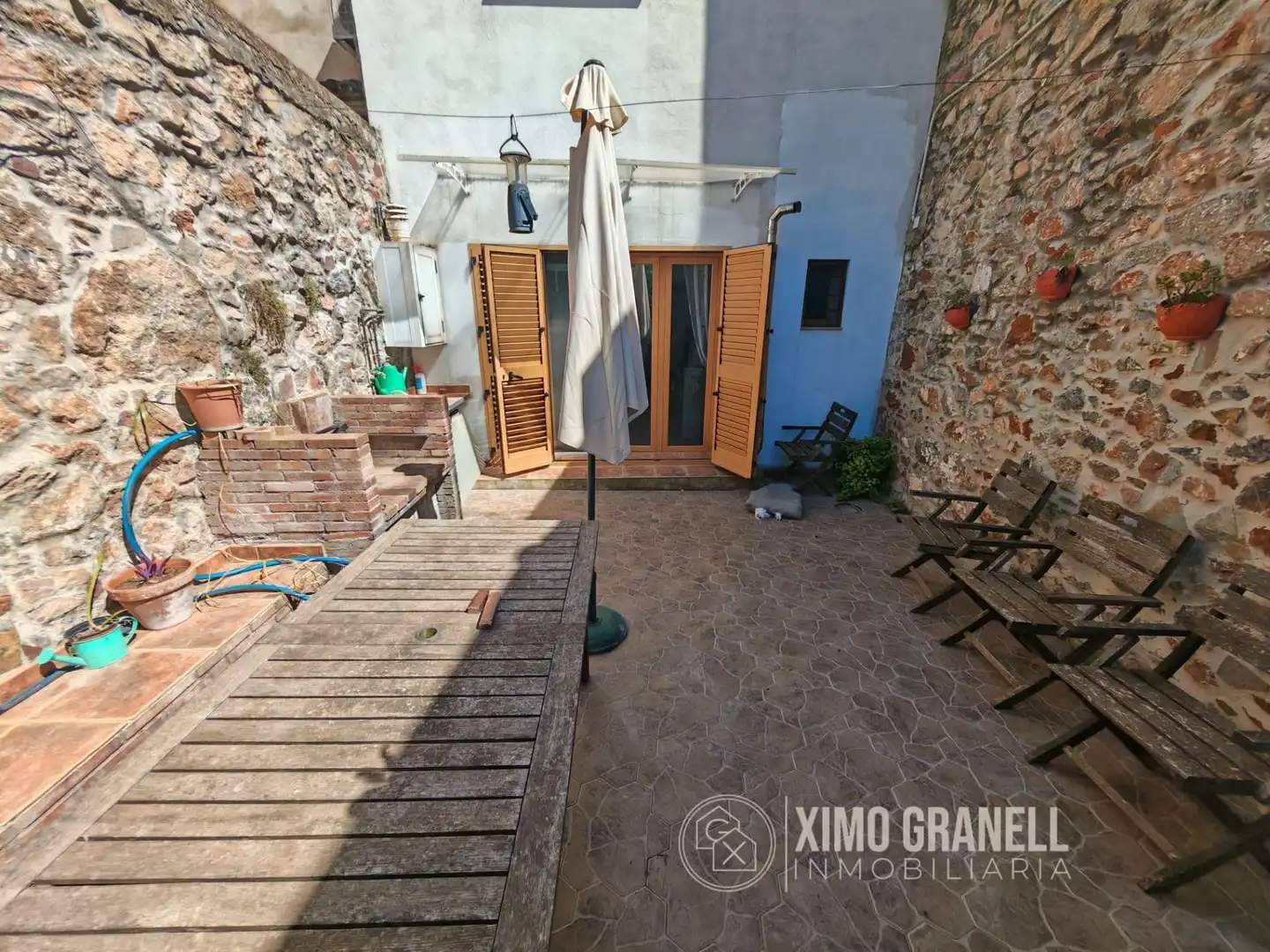 Vista exterior de Casa o xalet en venda en Alfondeguilla amb Calefacció, Jardí privat i Terrassa