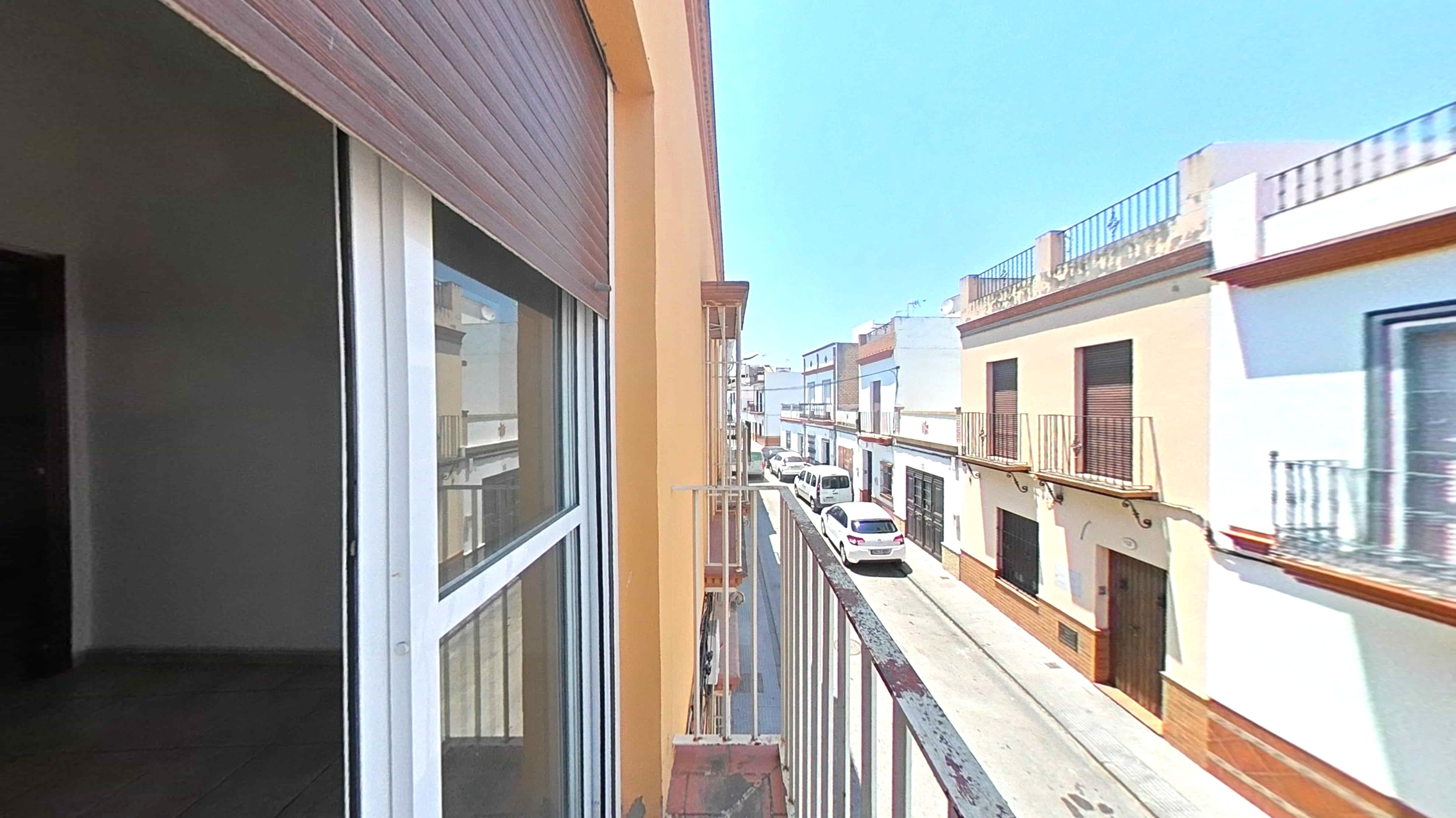 Exterior view of House or chalet for sale in Los Palacios y Villafranca  with Terrace, Storage room and Balcony