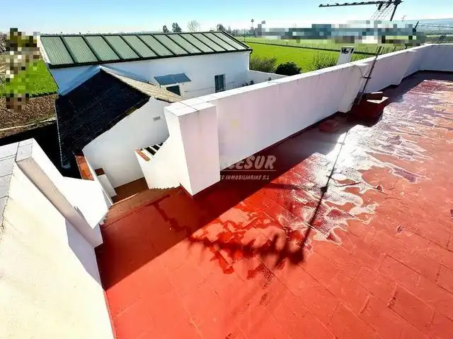 Casa rústica amb jardí en venda a Periurbano Oeste - Sierra, imagen 3