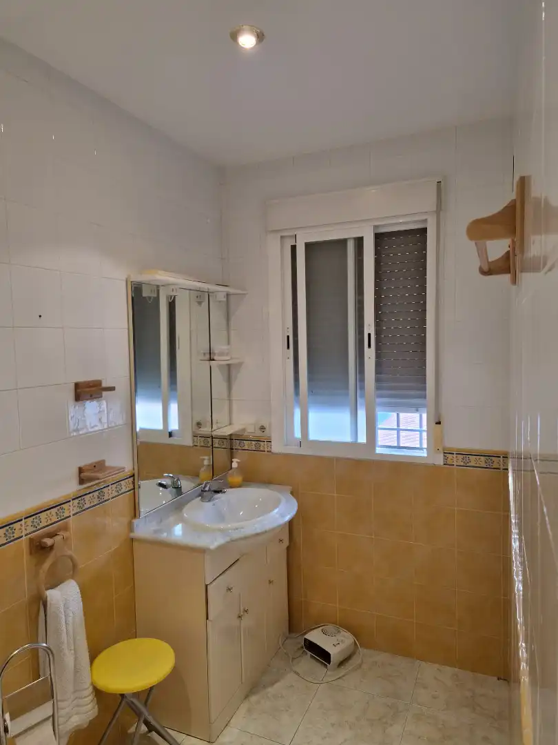 Bathroom of Houses for sale in Almendralejo  with Air Conditioner, Heating and Furnished