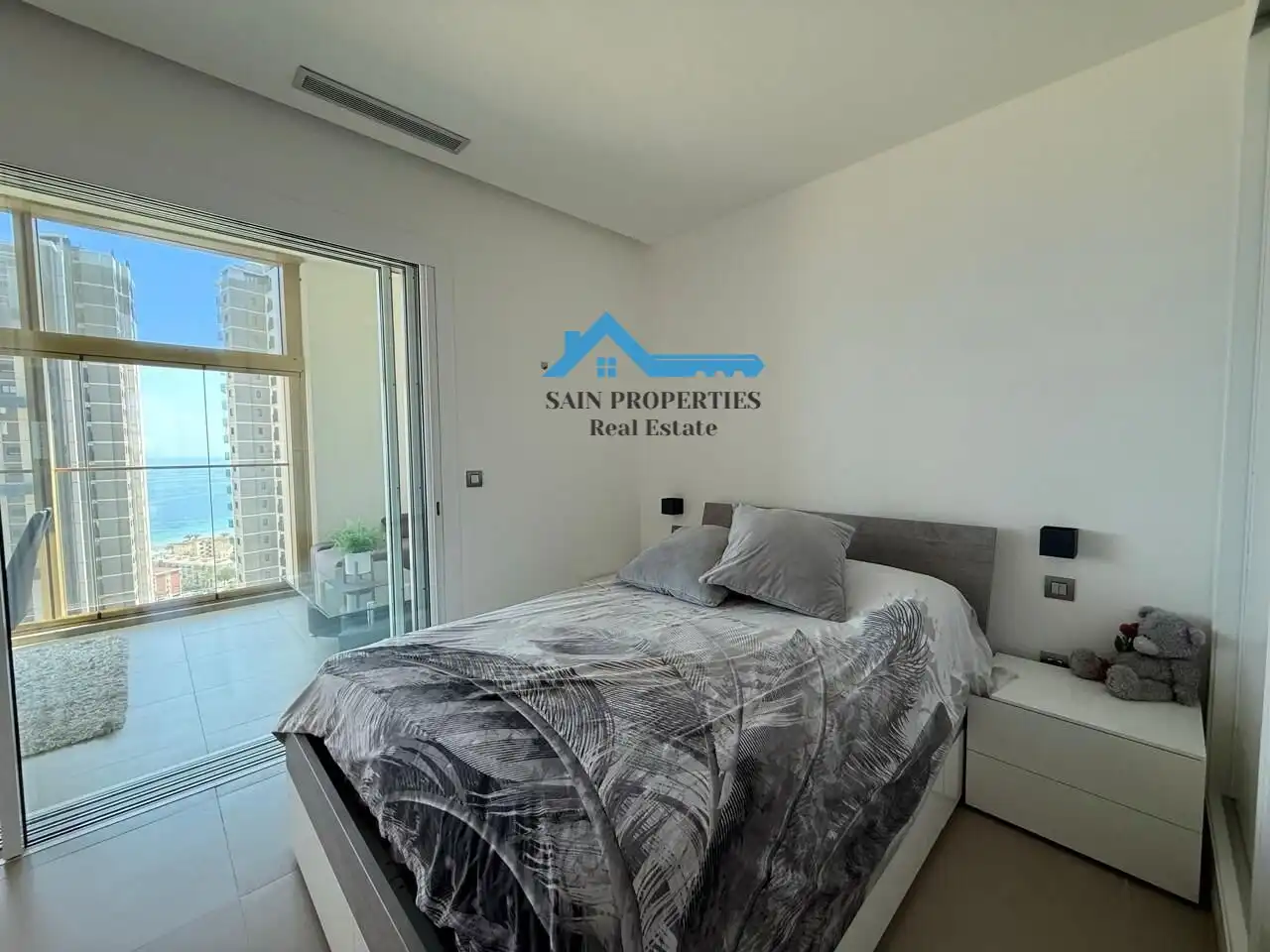 Apartamento con piscina en venta en Playa de Poniente, imagen 6