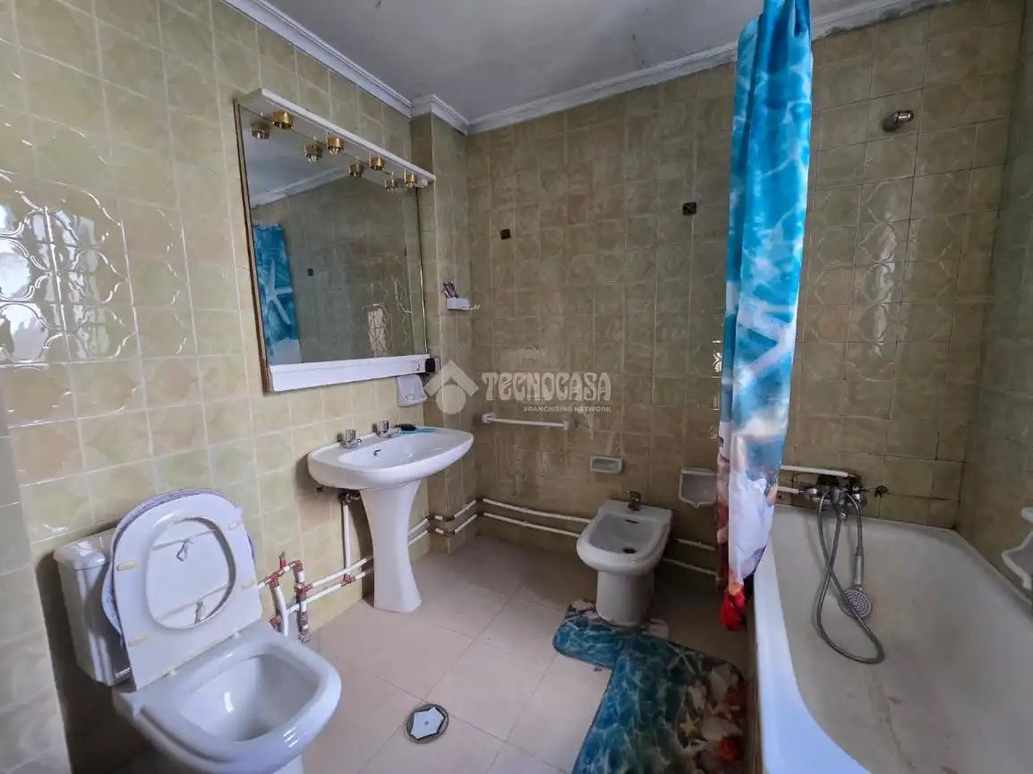 Baño de Casa adosada en venta en Morón de la Frontera