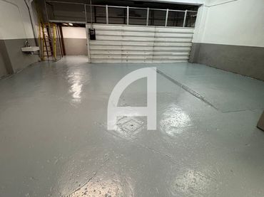 Local comercial en venda a Mare de Deu de Montserrat