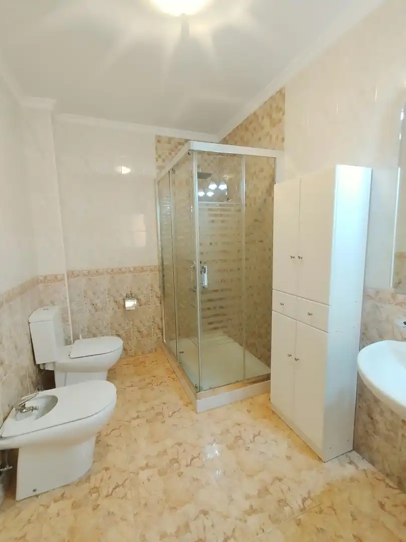 Maison jumelée à louer à Calle STA AMALIA, imagen 25