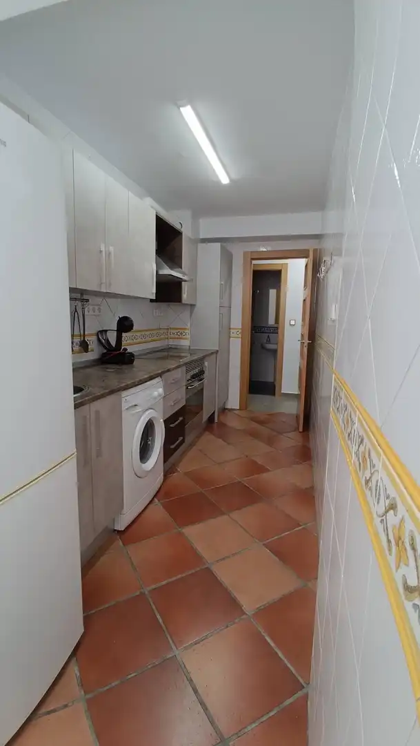 Cocina de Piso para compartir en Granada con Aire acondicionado, Terraza y Amueblado