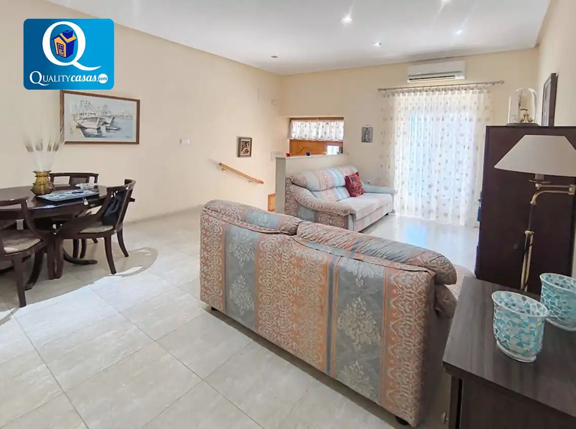 Haus zum Verkauf in Campoamor - Altozano