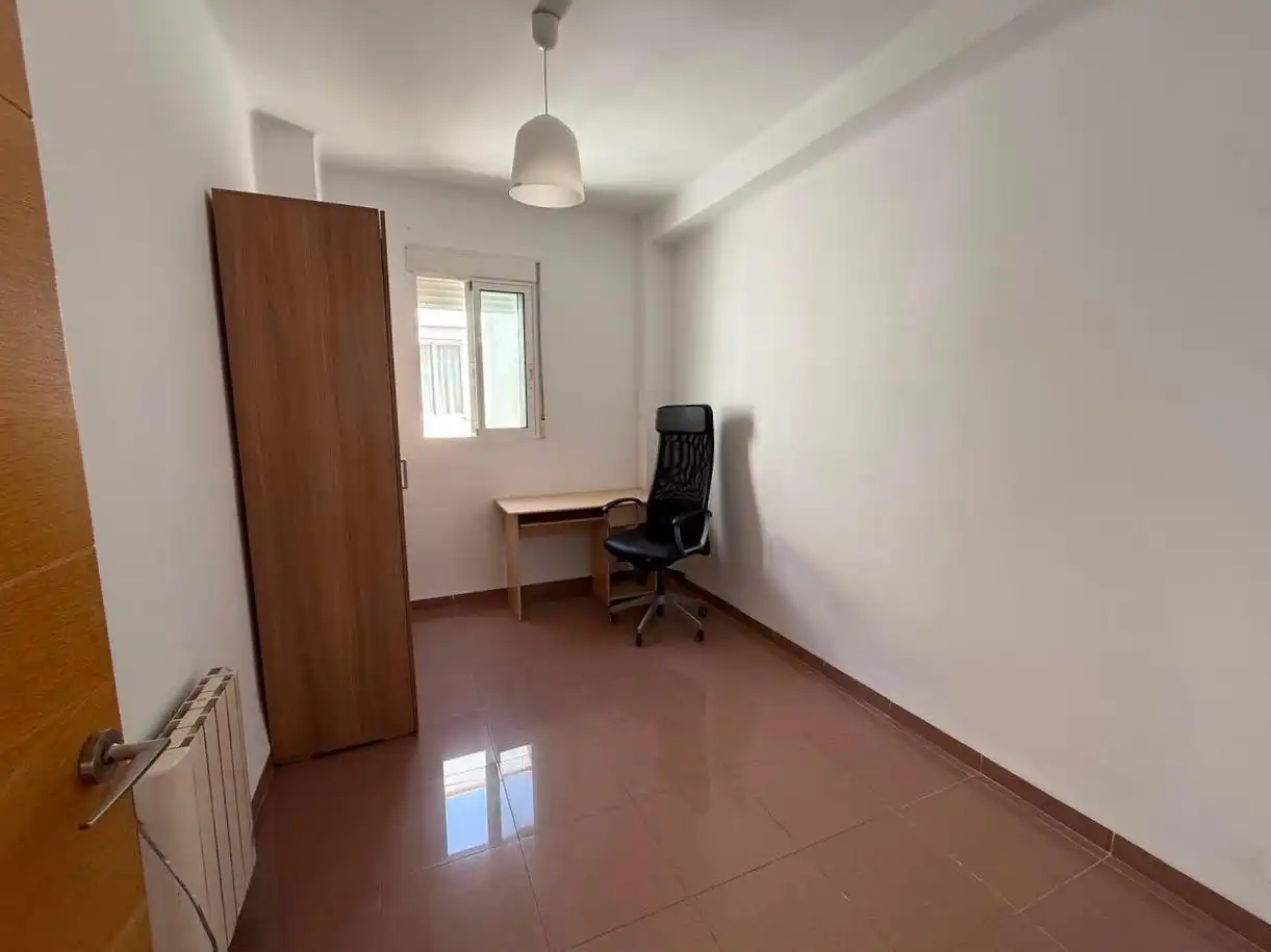 Piso de alquiler en Campanar