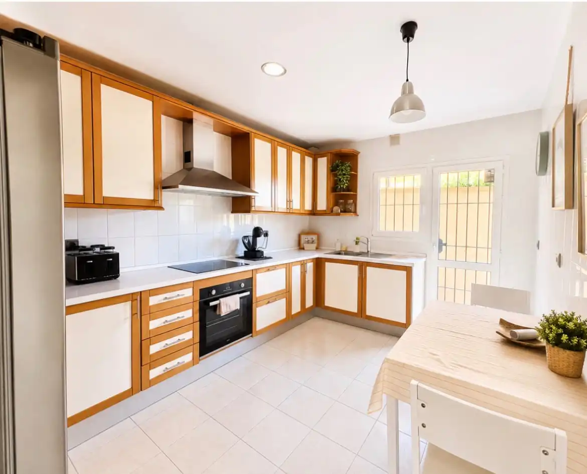 Kitchen of Houses for sale in Marbella  with Air Conditioner, Private garden and Terrace